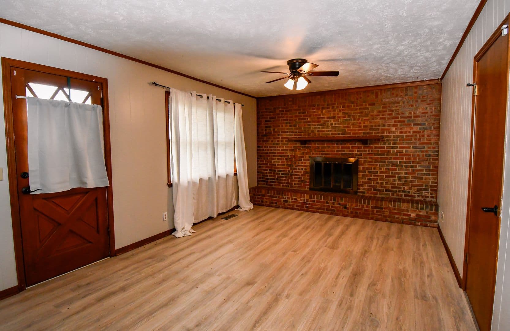 Bixby House: 8408 E 125th St