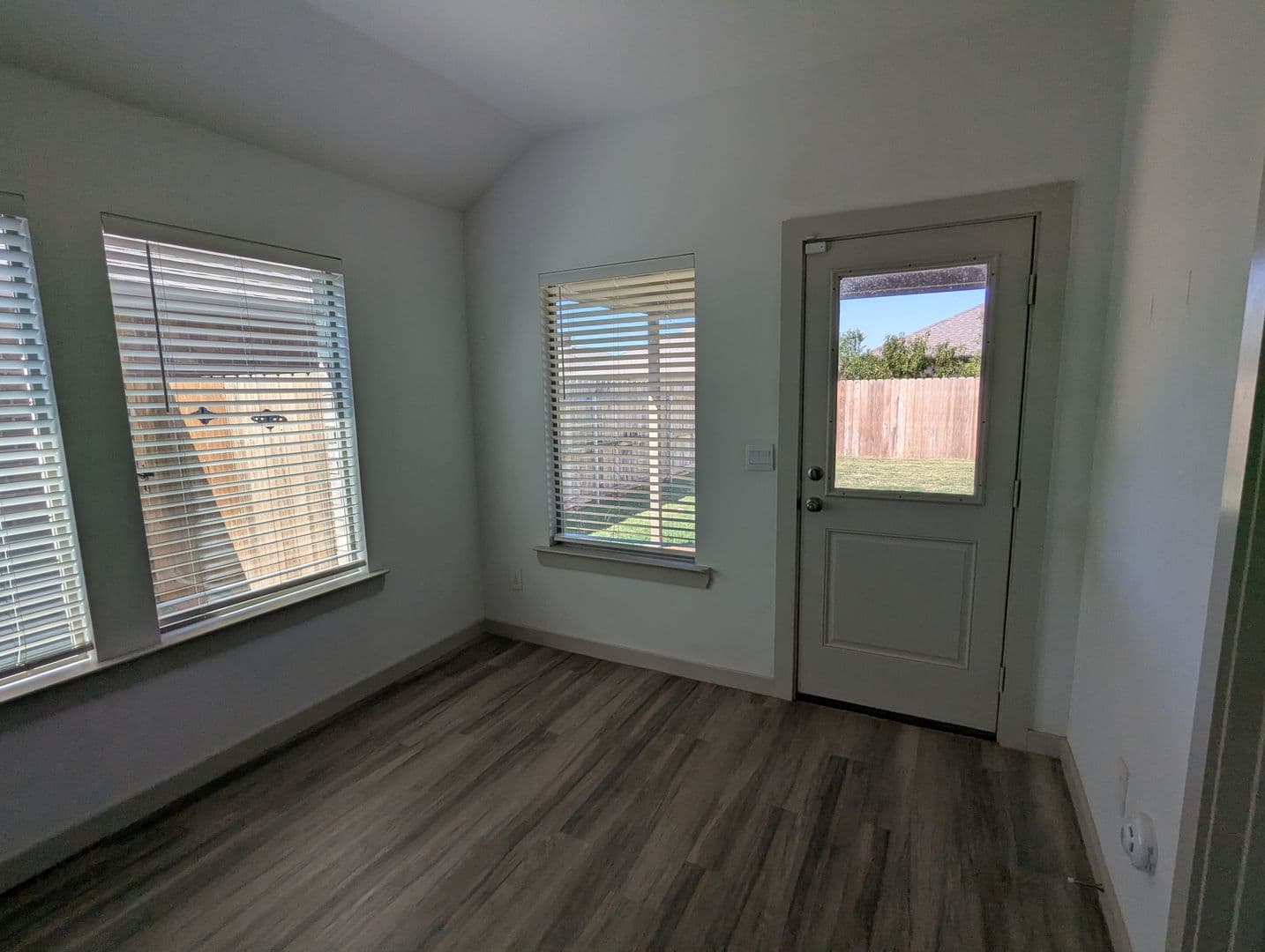 Lubbock House: 7418 9th St