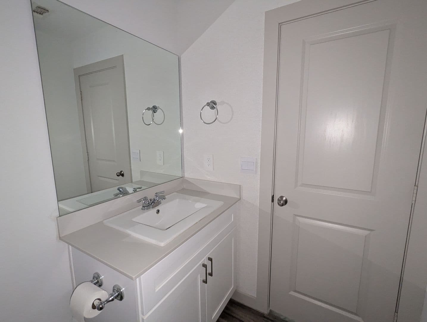 Lubbock House: 7418 9th St