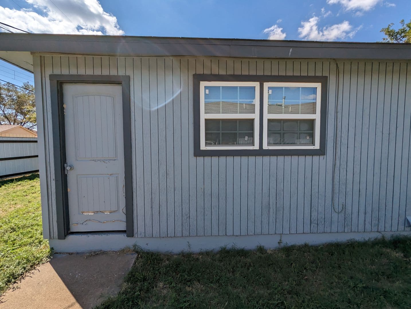 Lubbock Apartment: 533 42nd St