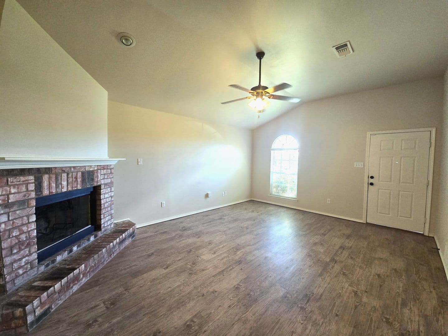 Lubbock House: 6514 93rd St