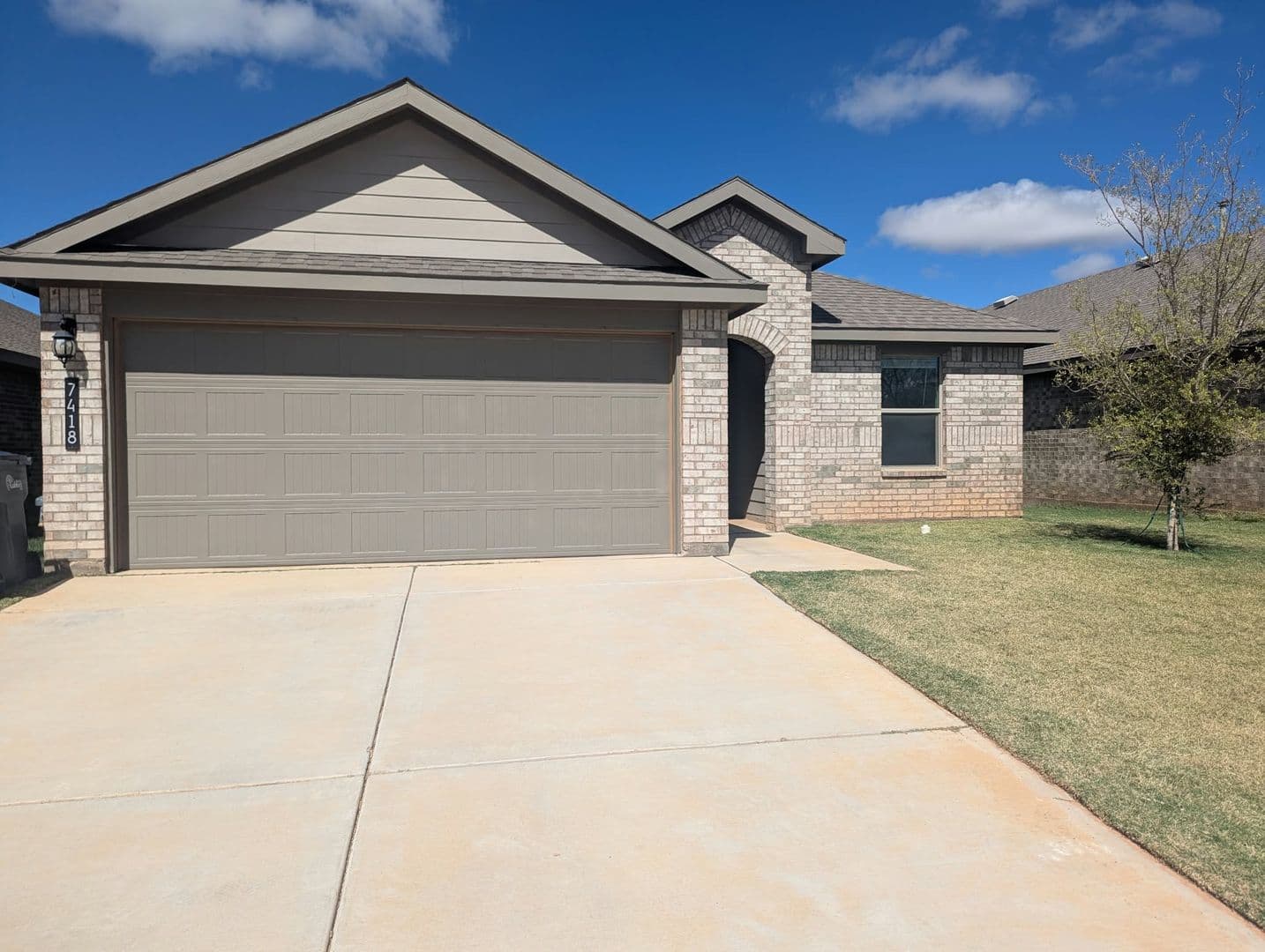 Lubbock House: 7418 9th St