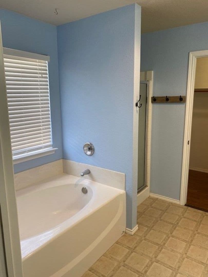 Lubbock House: 4807 Fordham