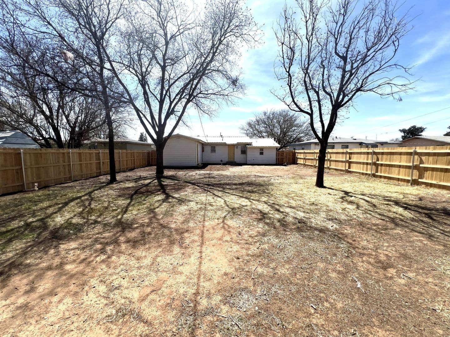 Lubbock House: 1910 64th St