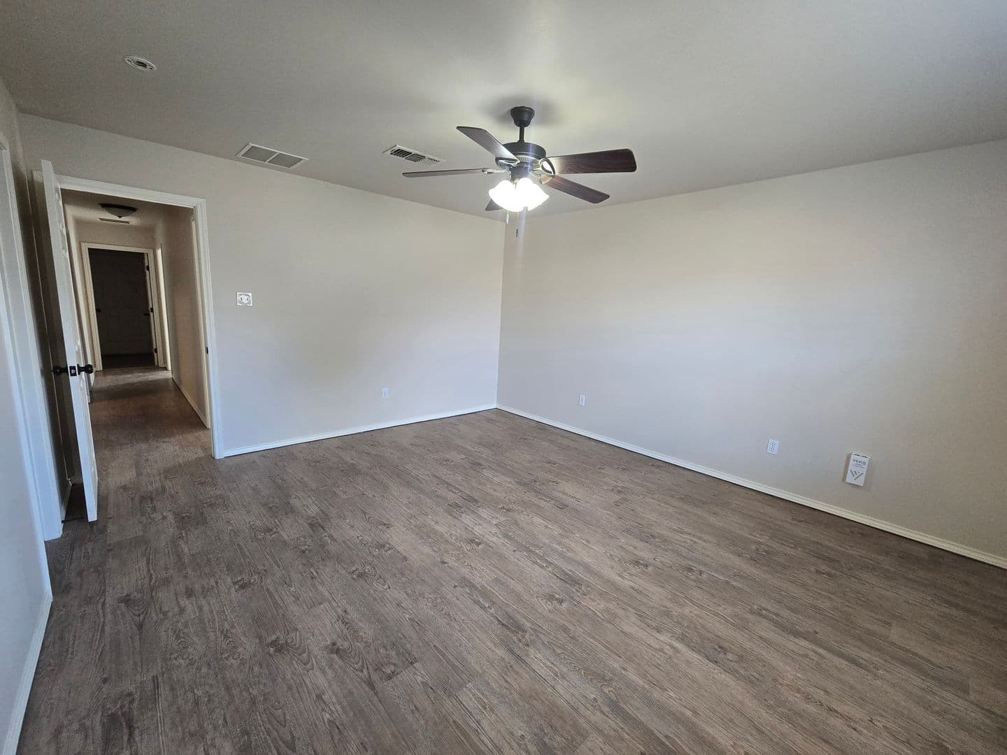 Lubbock House: 6514 93rd St