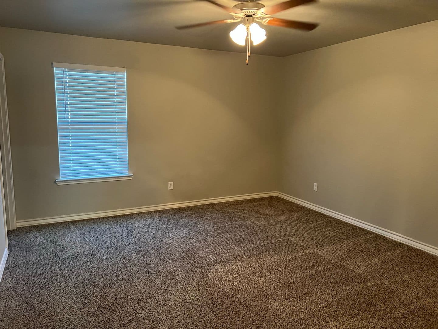 Lubbock House: 6040 24th St #7