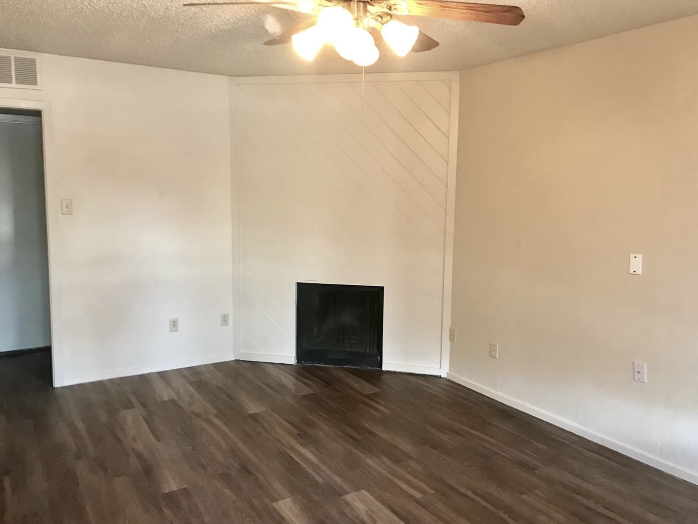 Lubbock Apartment: 7402 Ave. X