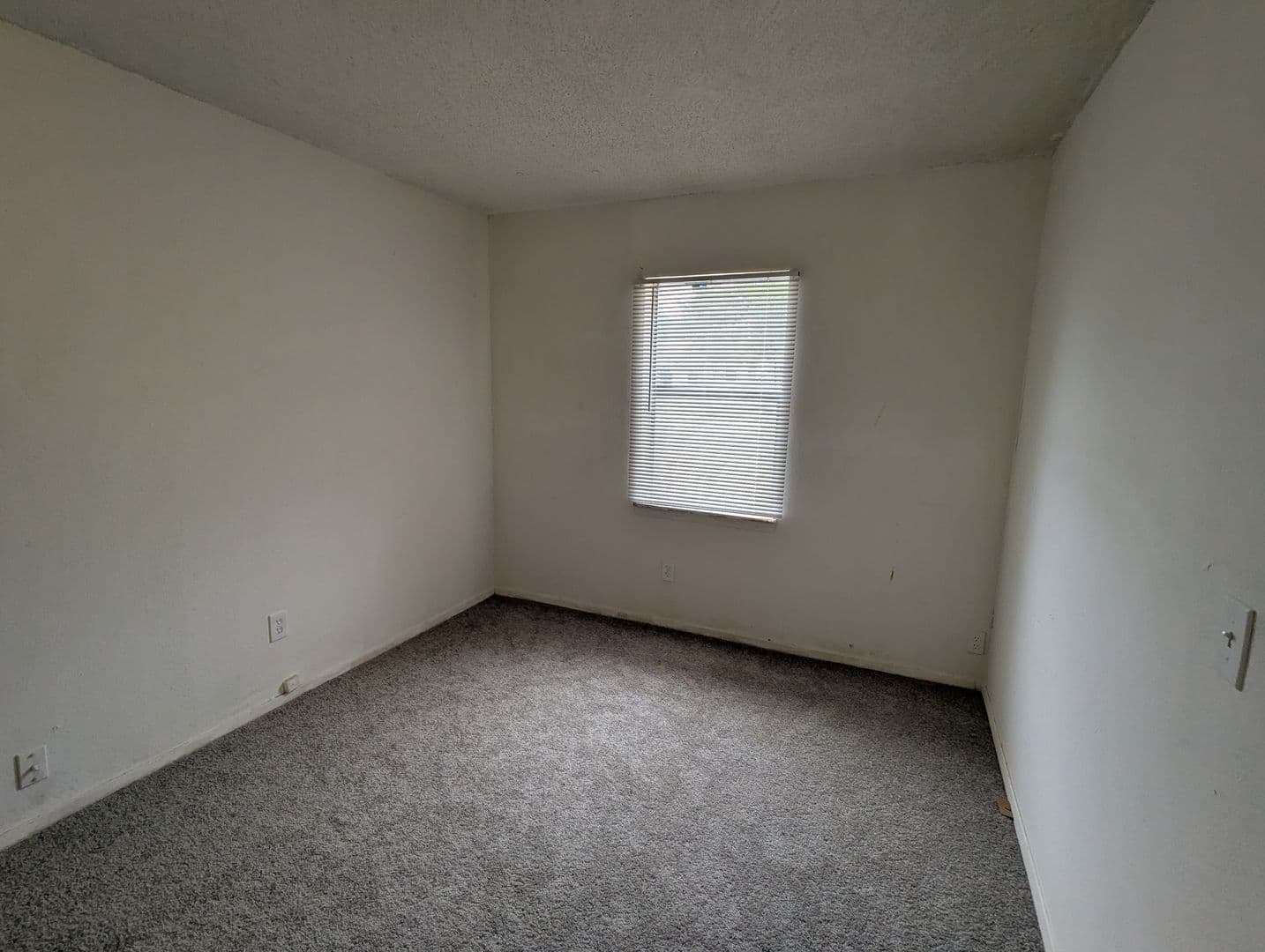 Lubbock House: 1517 25th St