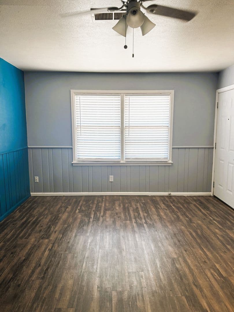 Lubbock Apartment: 2014 54th St
