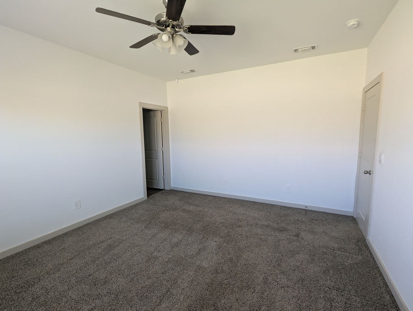 Lubbock House: 7418 9th St