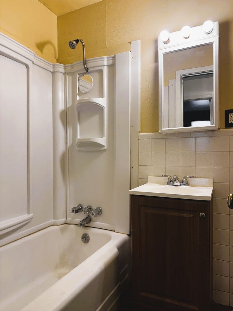 Lubbock Apartment: 2014 54th St