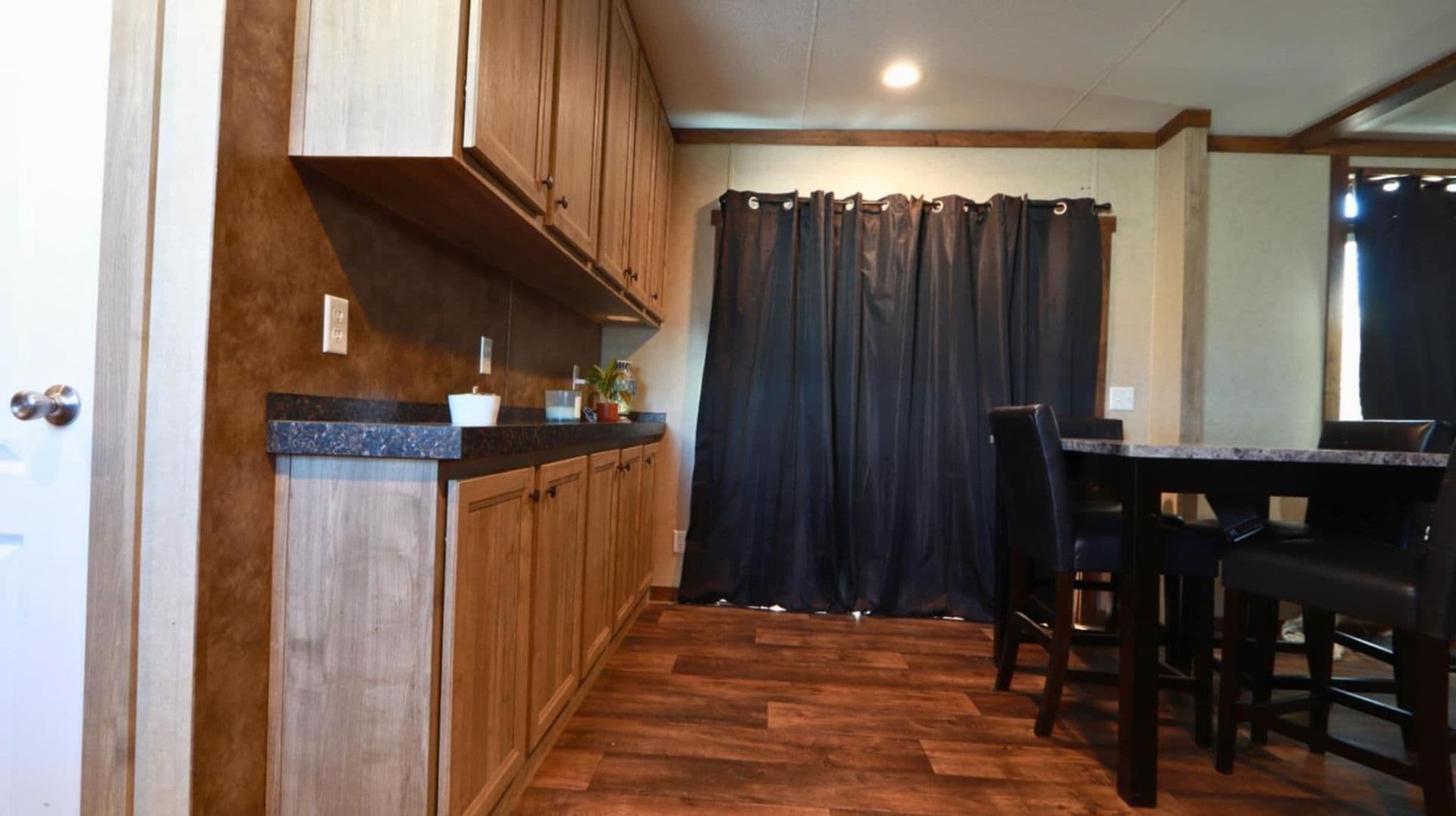 Wolfforth House: 304 3rd St