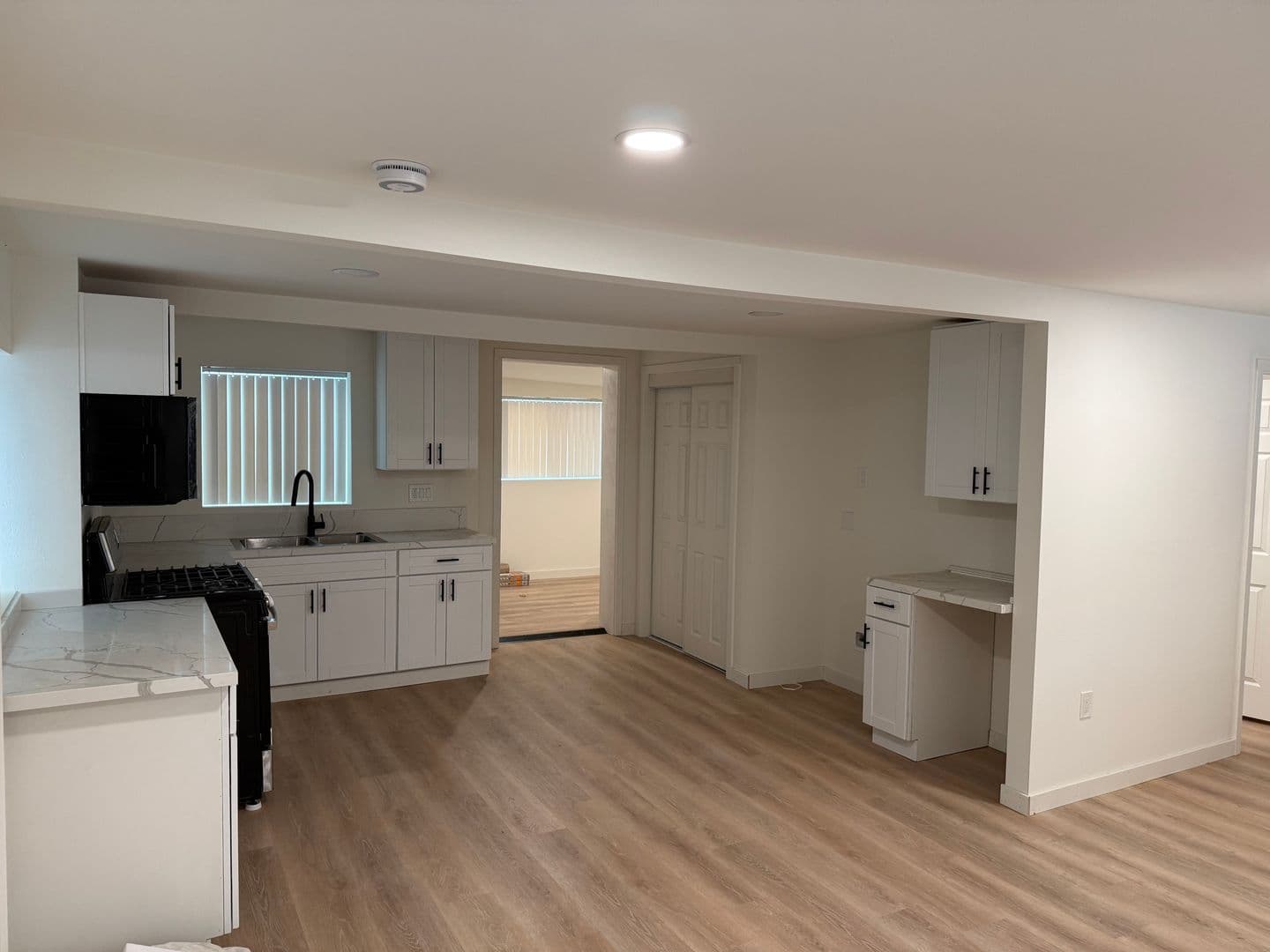 VENTURA Apartment: 219-221-225 EL MEDIO ST