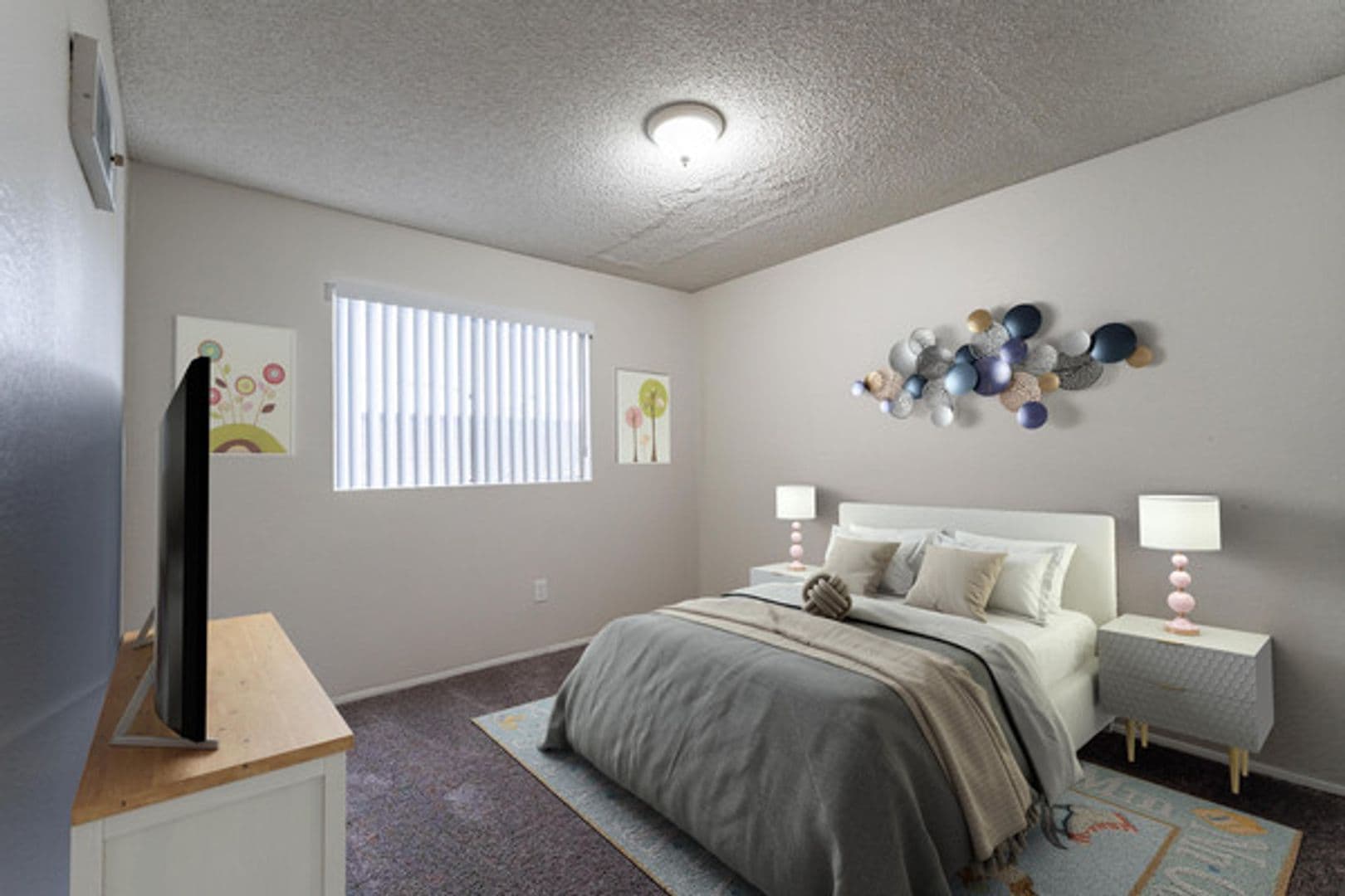 FONTANA Apartment: 7906-7912 BENNETT AVE.