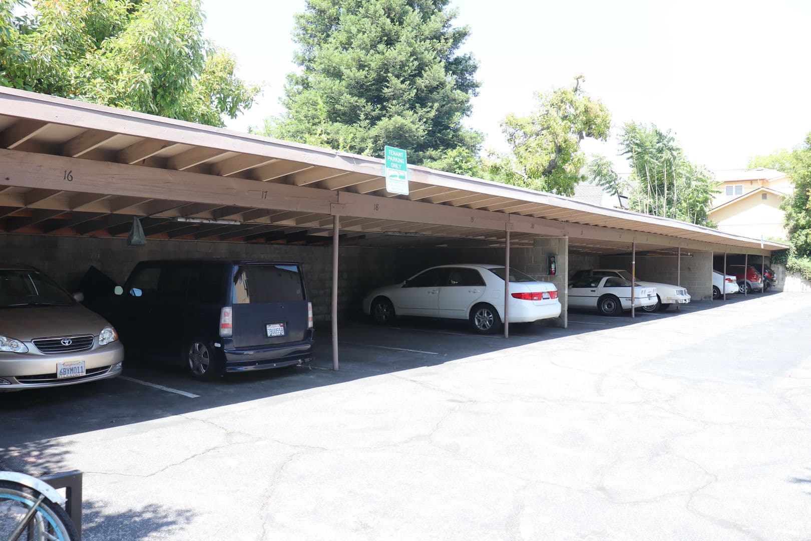 Monrovia Apartment: 729-733 W Foothill Blvd