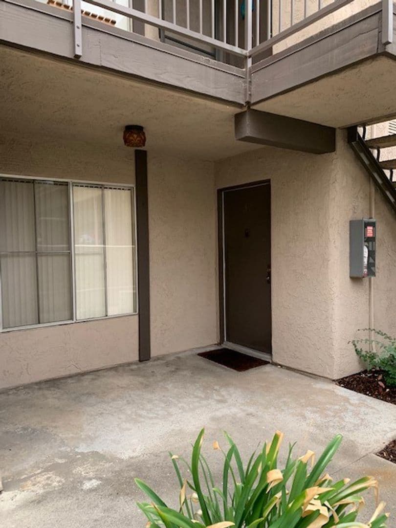 Monrovia Apartment: 115 N. Myrtle Avenue