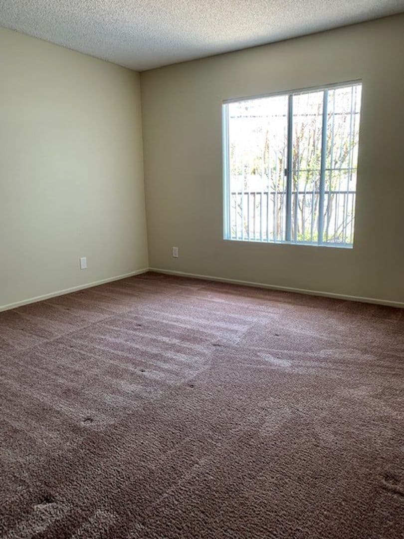Monrovia Apartment: 115 N. Myrtle Avenue