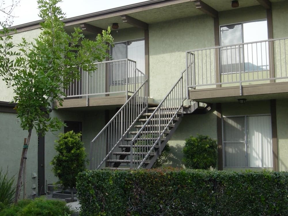 Monrovia Apartment: 115 N. Myrtle Avenue