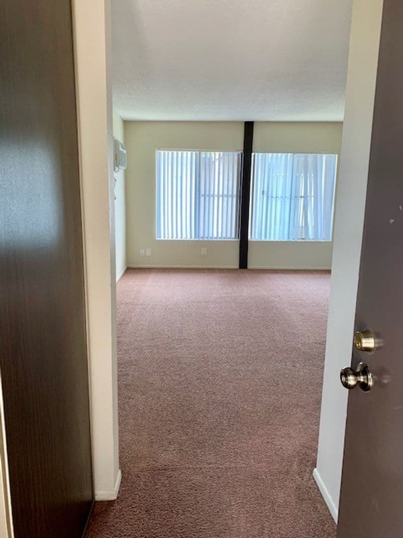 Monrovia Apartment: 115 N. Myrtle Avenue