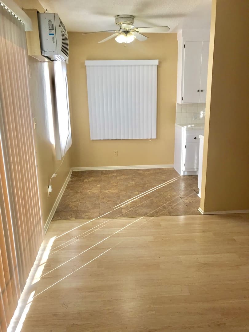 Pasadena Apartment: 80 N. Bonnie Avenue