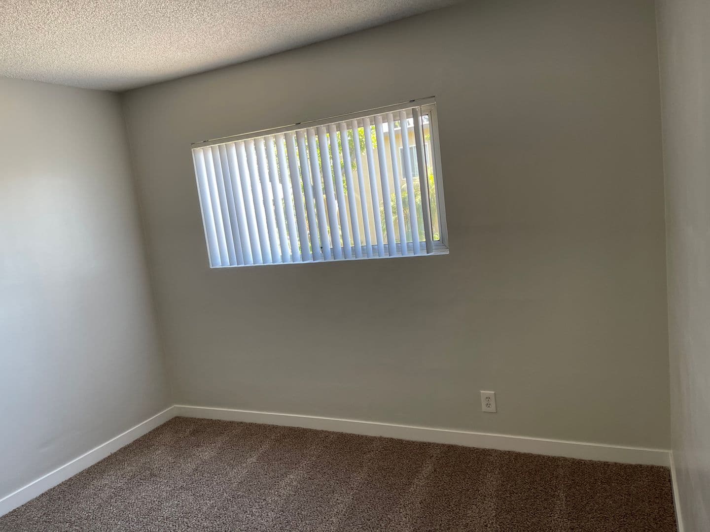 Monrovia Apartment: 729-733 W Foothill Blvd