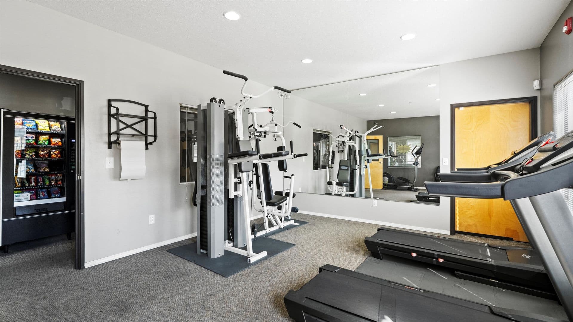 Kennewick Apartment: 4711 W Metaline Avenue