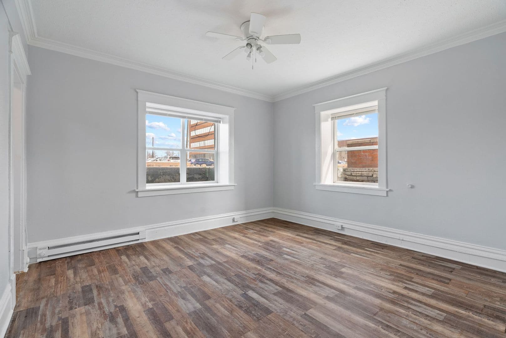 Spokane Apartment: 405 S Maple St