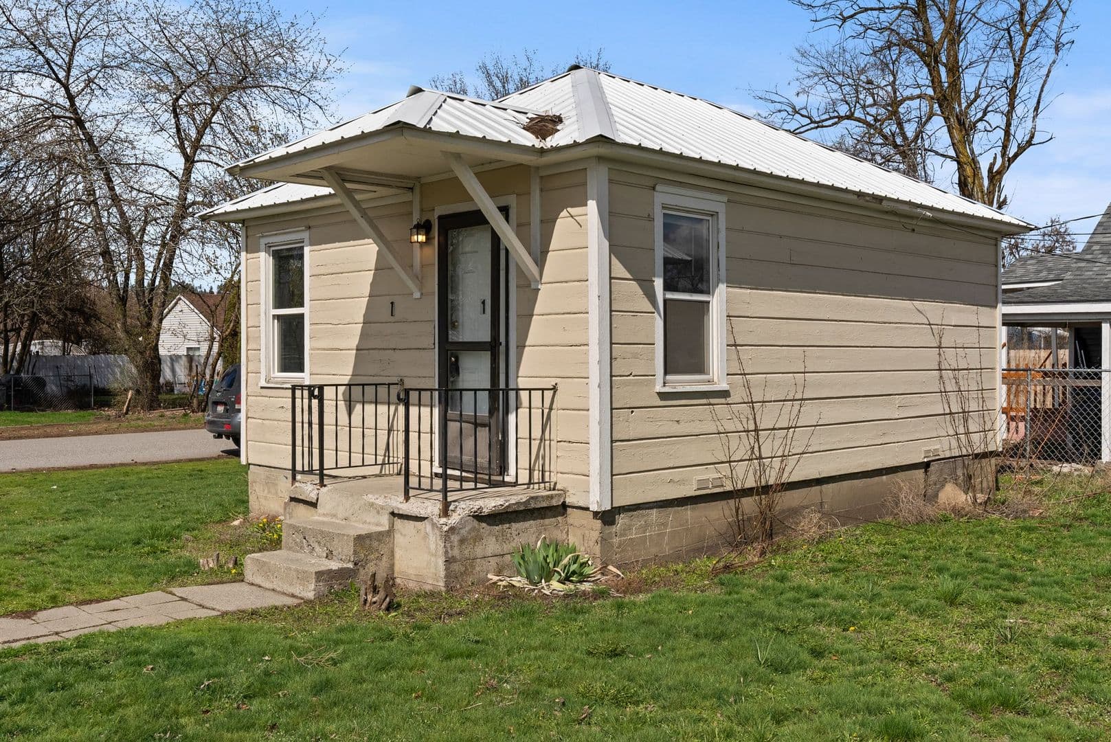 Spokane Valley Apartment: 4210 N Avalon Rd