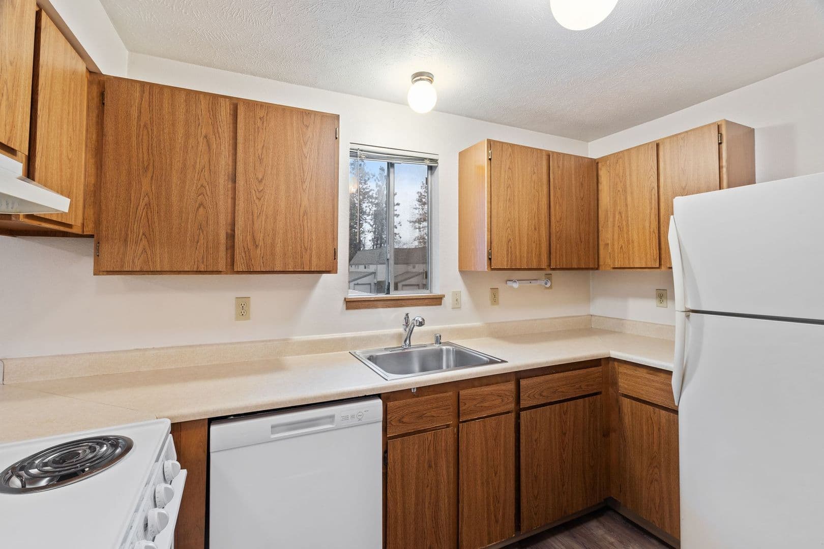 Spokane Apartment: 3131 S Cook St