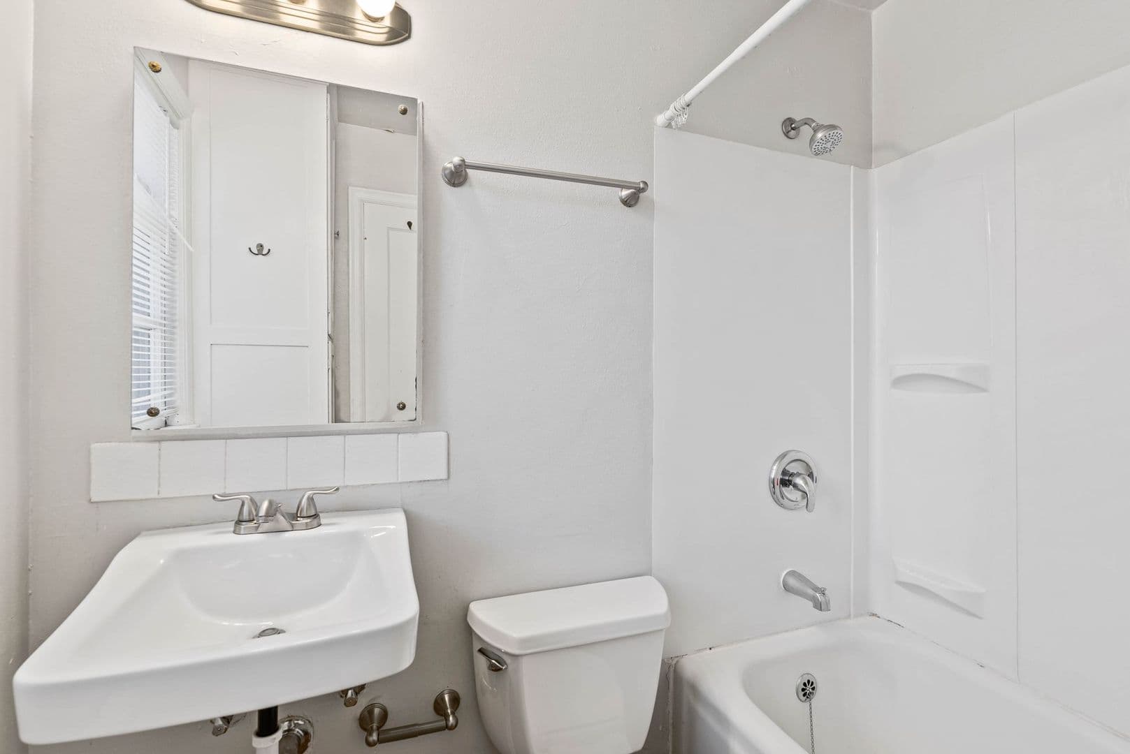 Spokane Apartment: 1226 W. 5th Ave.