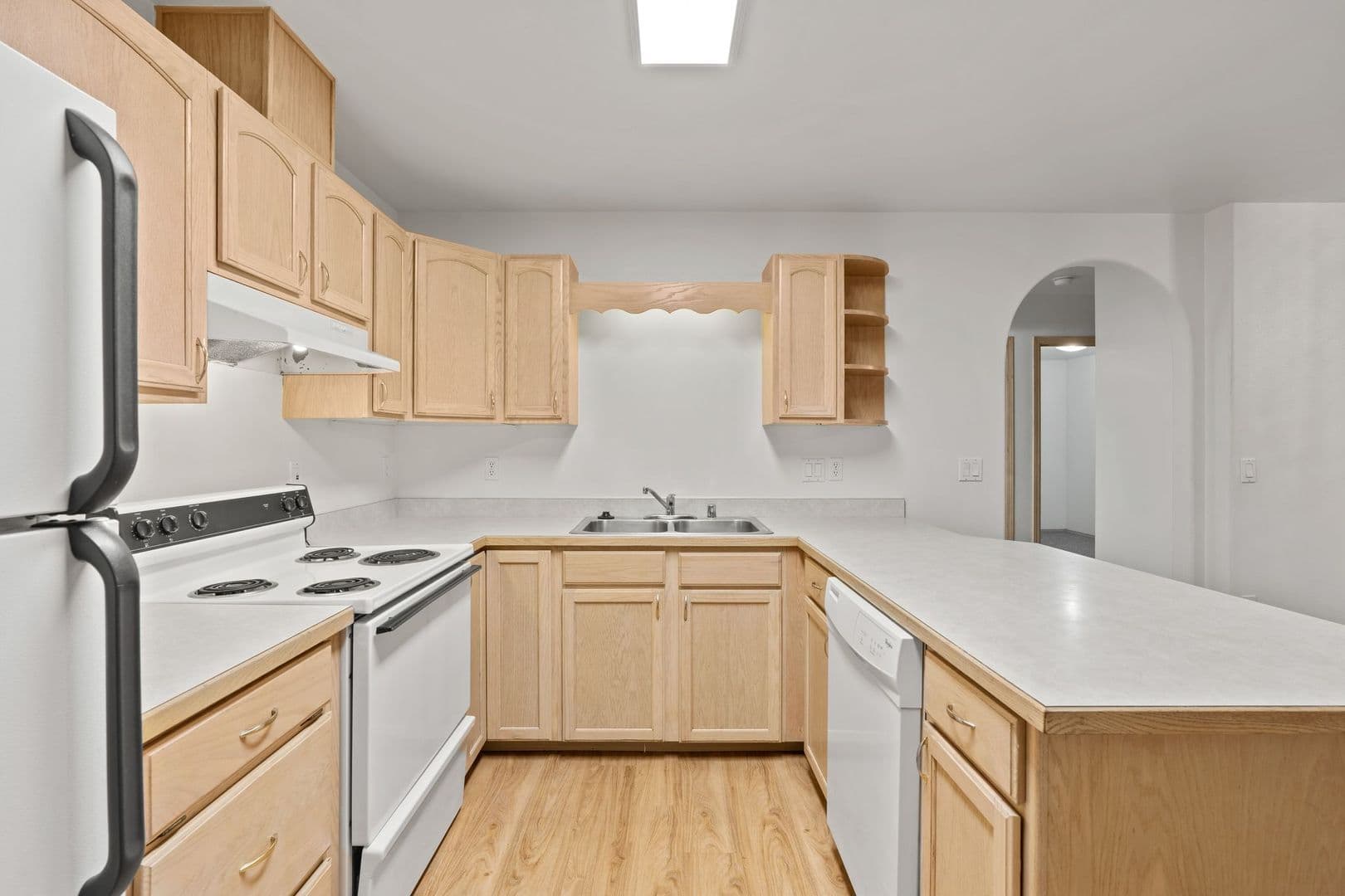 Spokane Valley Apartment: 12903 E Sprague Ave