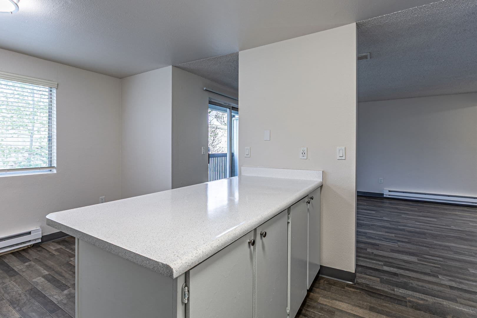 Tacoma Apartment: 6830 Tacoma Mall Blvd