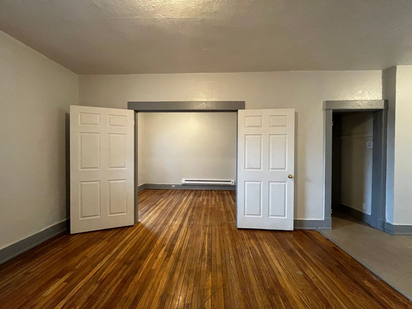 Spokane Apartment: 1010 W Boone Ave.