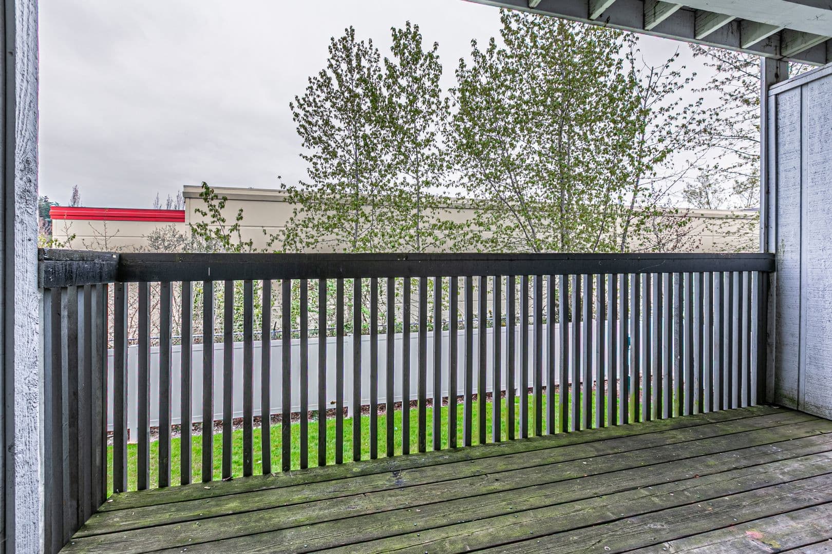 Tacoma Apartment: 6830 Tacoma Mall Blvd