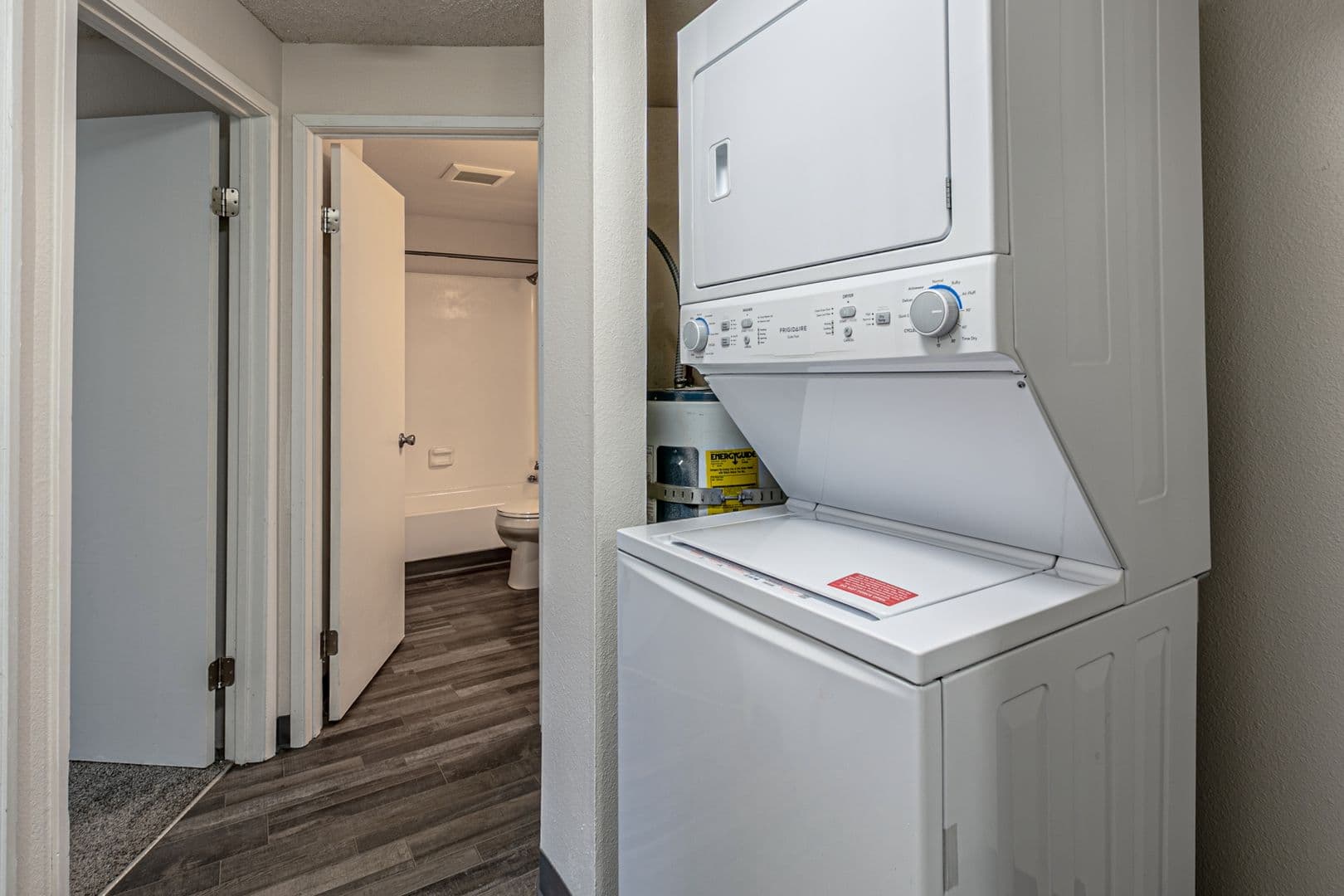 Tacoma Apartment: 6830 Tacoma Mall Blvd