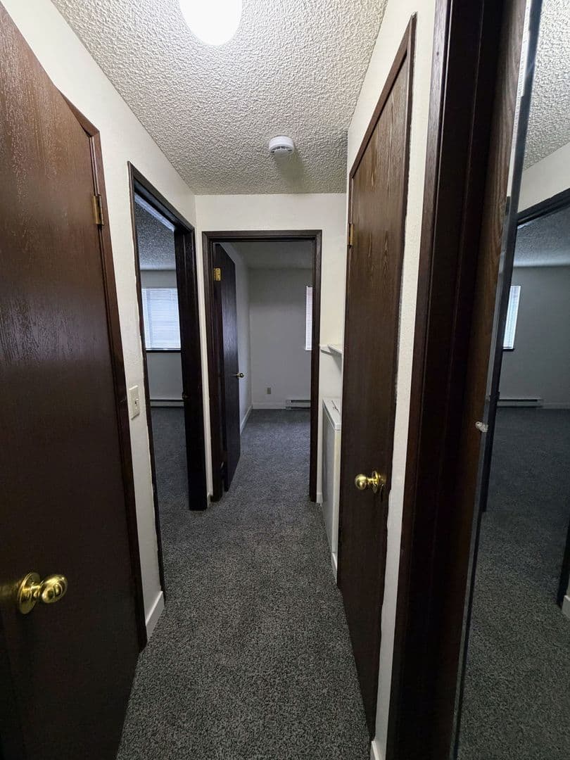 Spokane Apartment: 3102 E Jackson Ave
