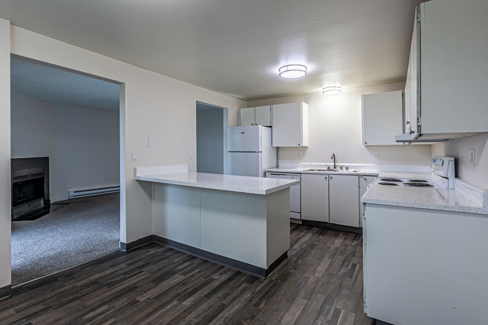 Tacoma Apartment: 6830 Tacoma Mall Blvd