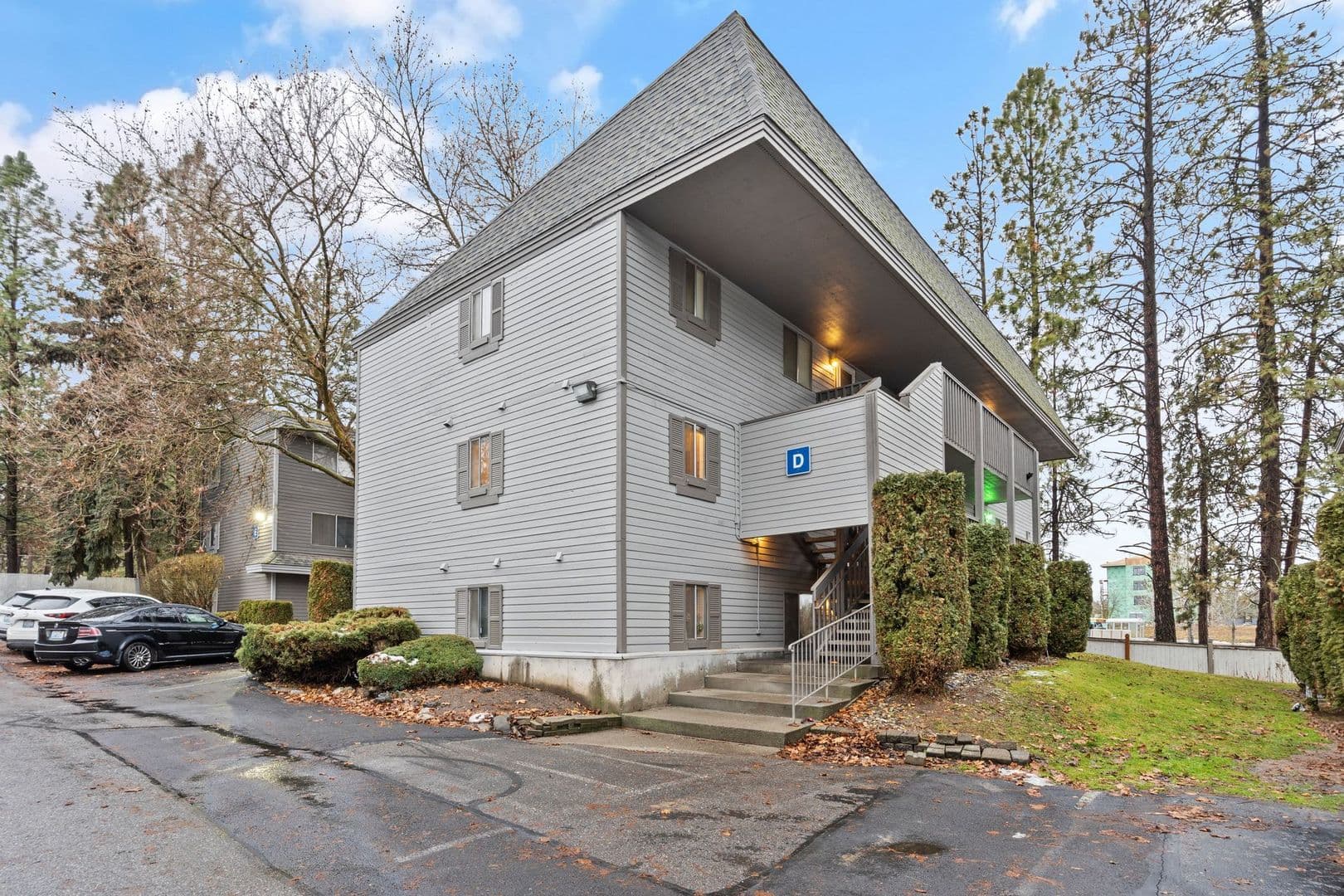 Spokane Apartment: 3131 S Cook St