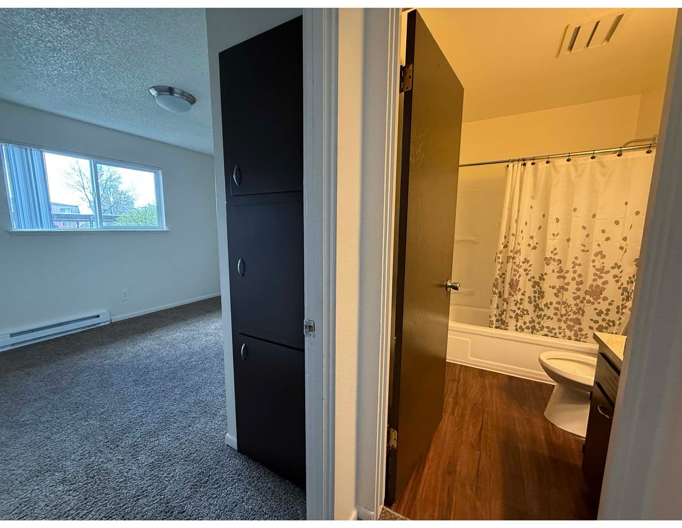 Kennewick Apartment: 4711 W Metaline Avenue