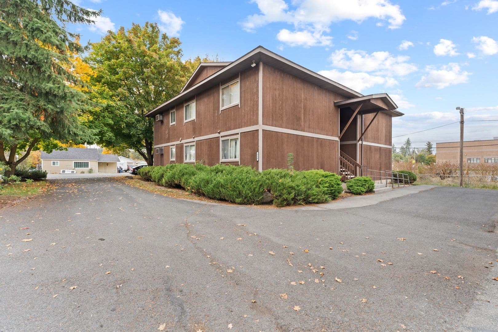 Medical Lake Apartment: 314 N LeFevre St