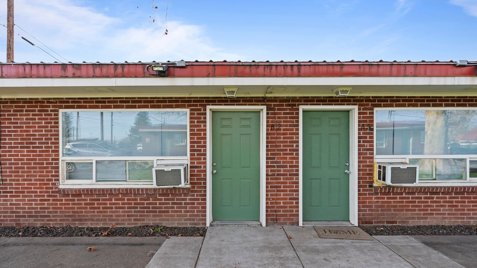 Pasco Apartment: 1740 N 5th Ave