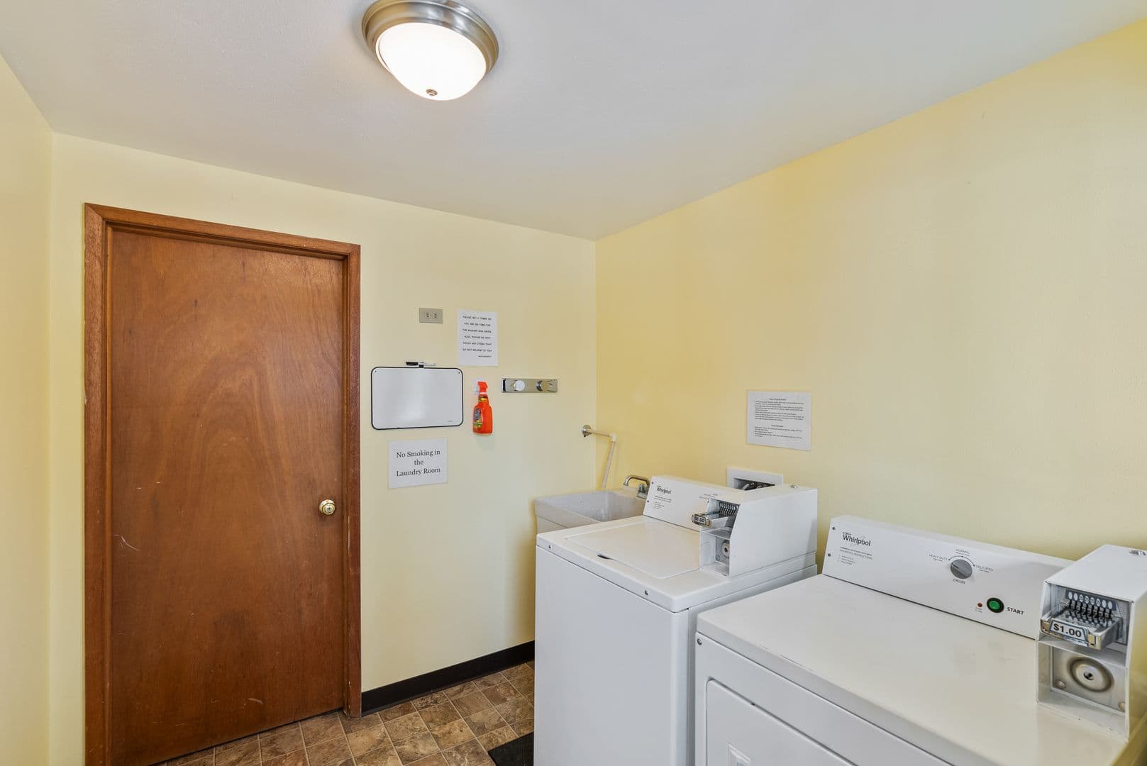 Medical Lake Apartment: 314 N LeFevre St