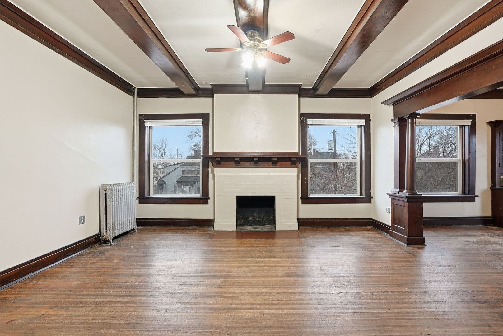 Spokane Apartment: 155 S Oak St