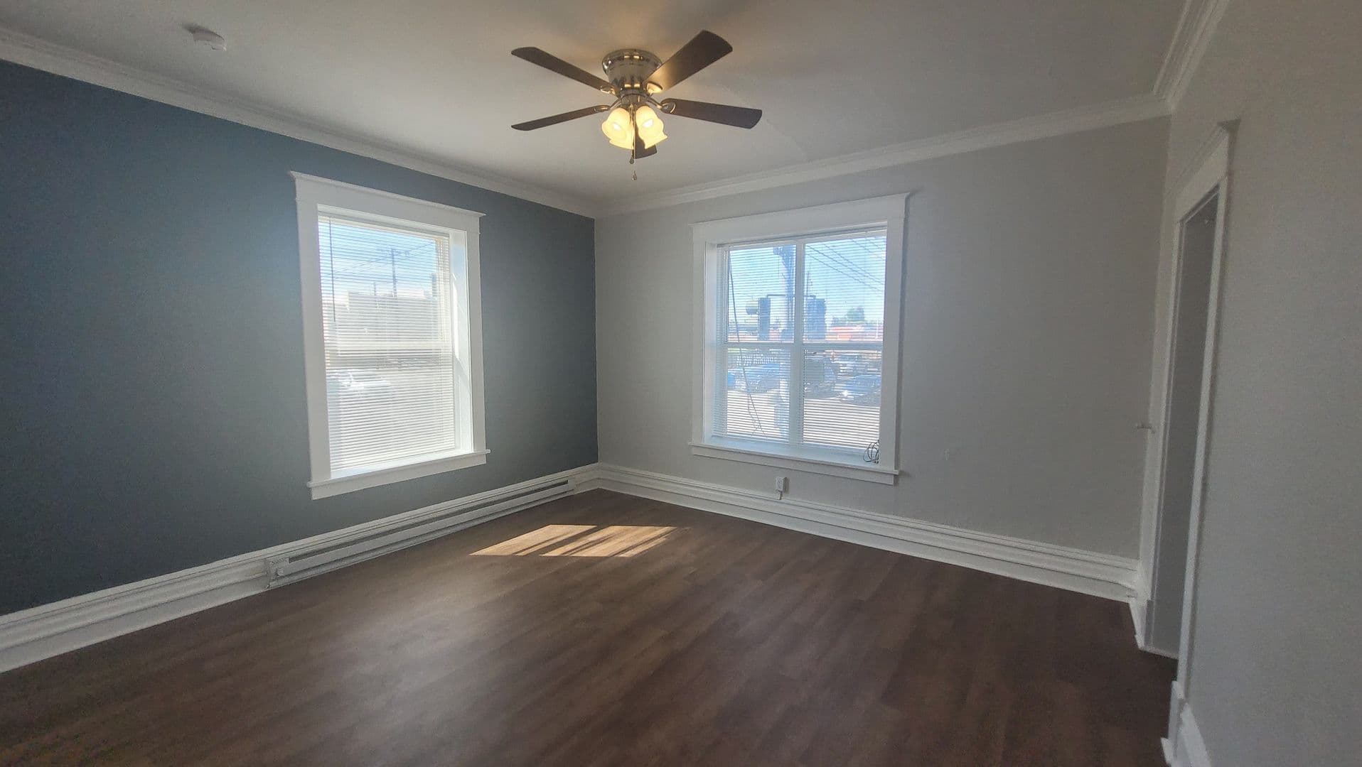 Spokane Apartment: 405 S Maple St