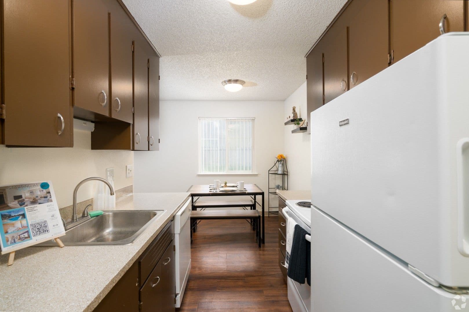 Kennewick Apartment: 632 N Arthur Street