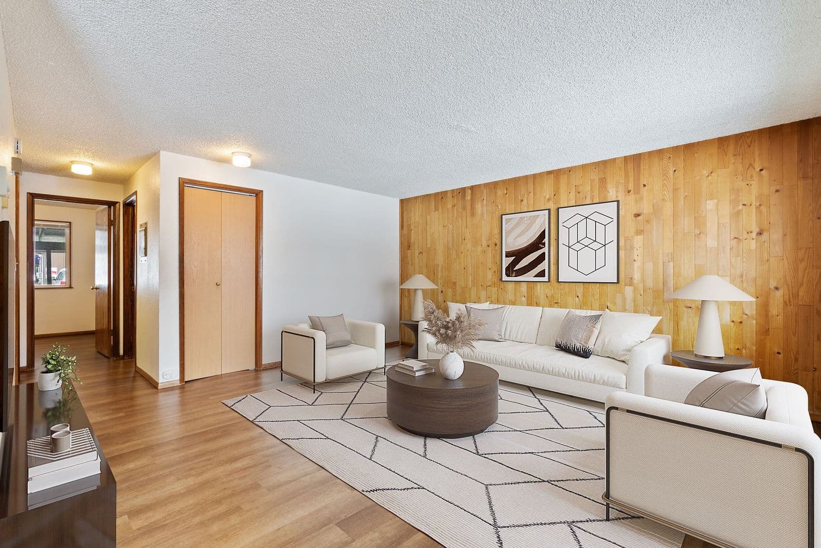 Medical Lake Apartment: 314 N LeFevre St