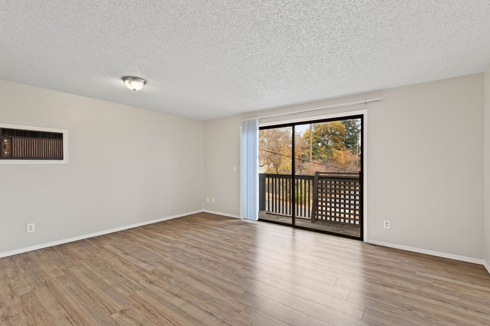 Spokane Apartment: 731 S Hatch St