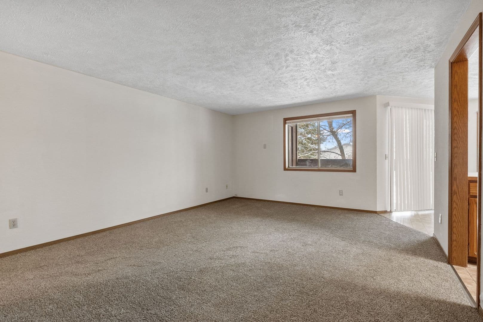 Medical Lake Apartment: 314 N LeFevre St