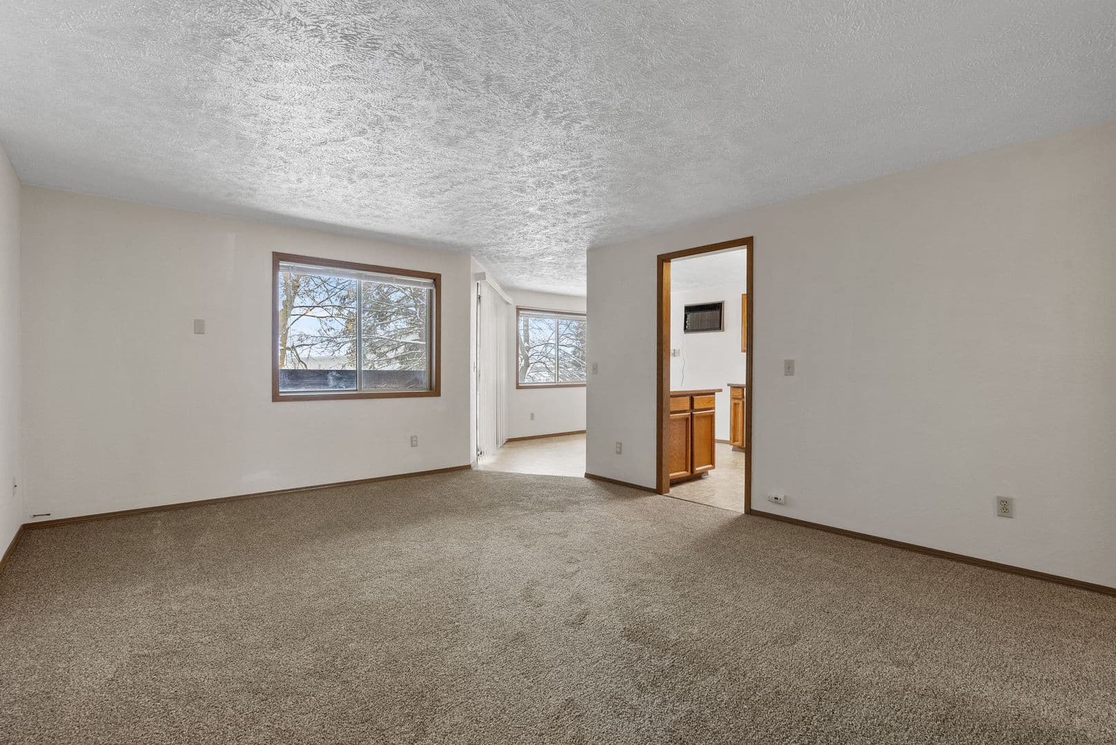 Medical Lake Apartment: 314 N LeFevre St