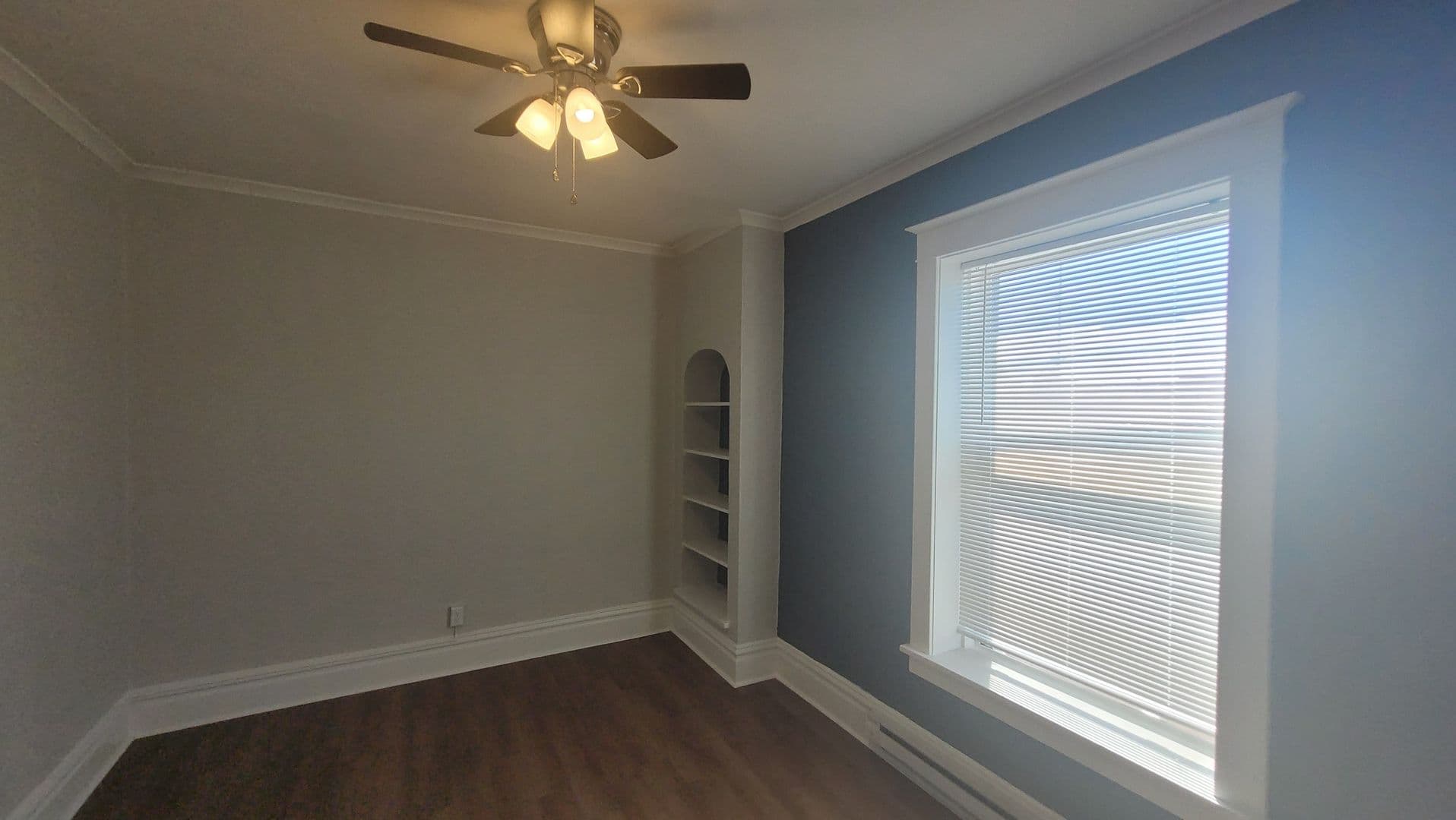 Spokane Apartment: 405 S Maple St